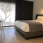Отель Caleway 4*