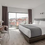 Отель Caleway 4*