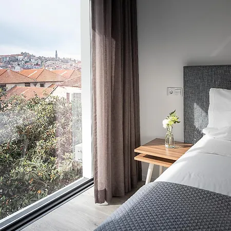 Caleway Hotel 4*