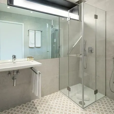 Caleway Hotel Vila Nova de Gaia